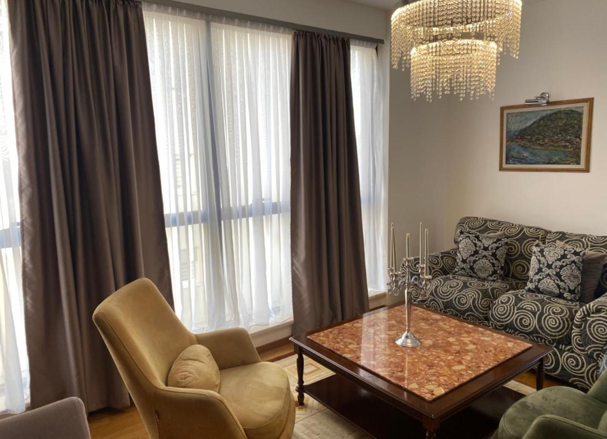 Hotel Ideall 波德戈里察 外观 照片