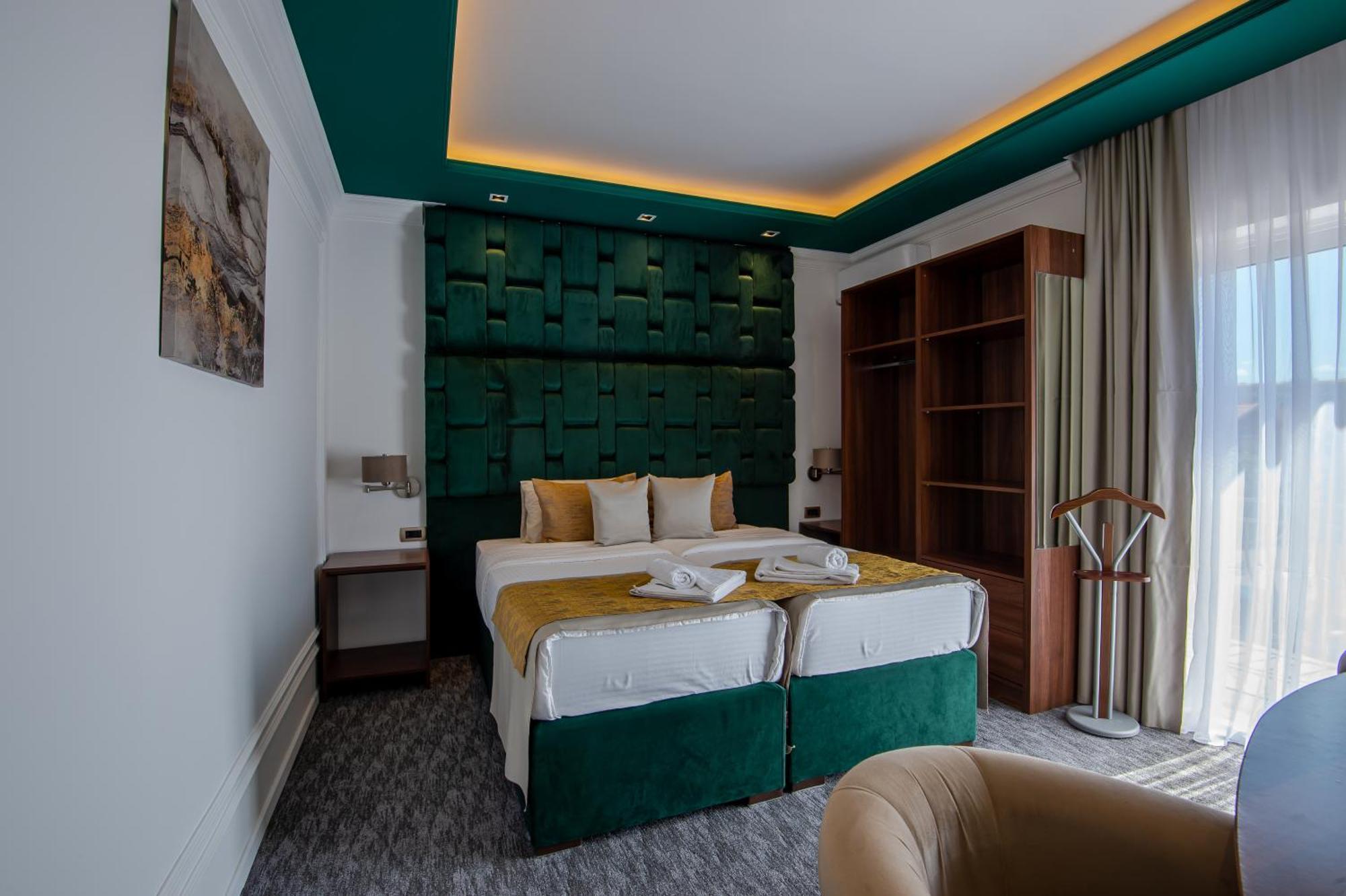 Hotel Ideall 波德戈里察 外观 照片