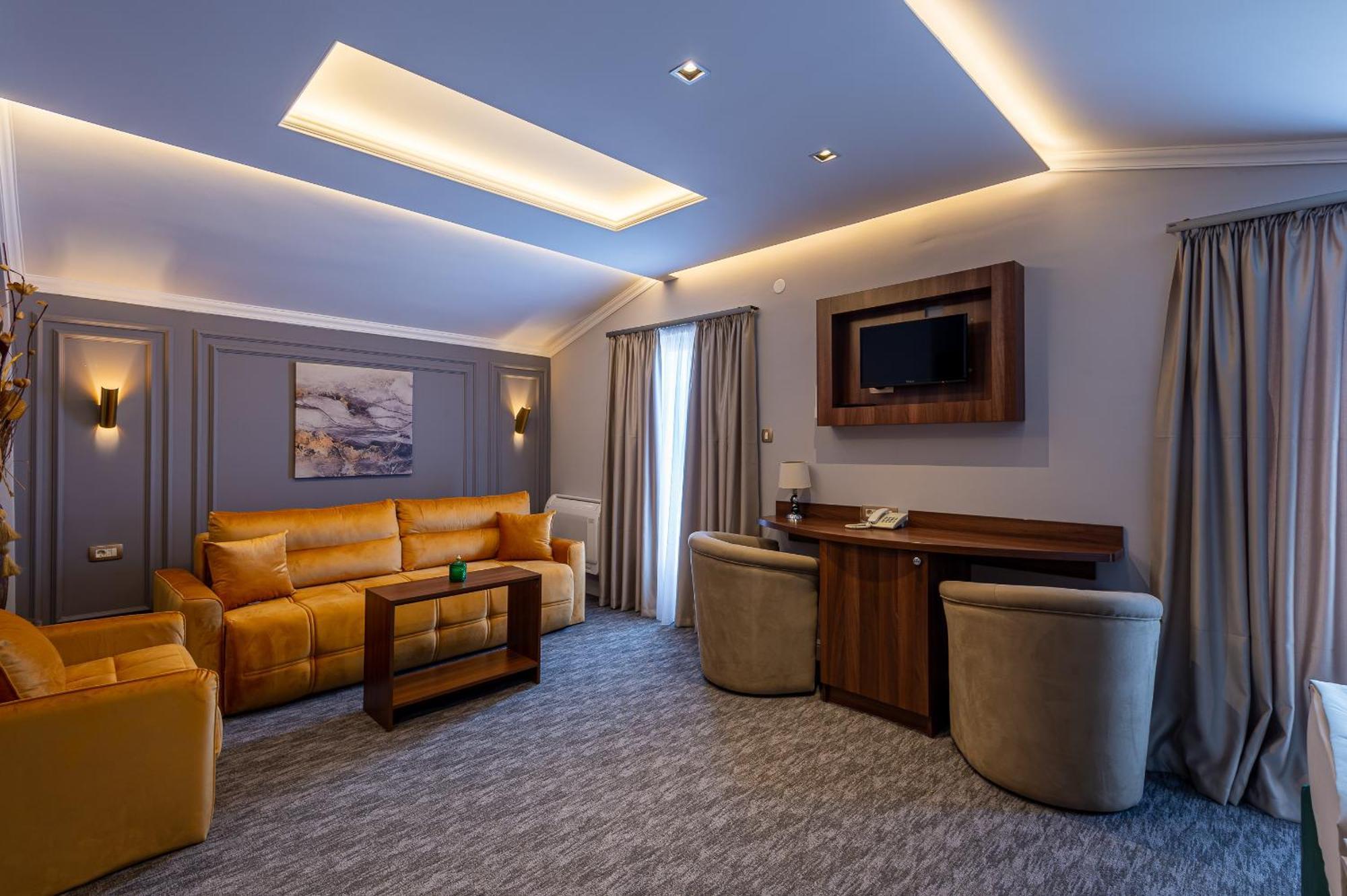 Hotel Ideall 波德戈里察 外观 照片