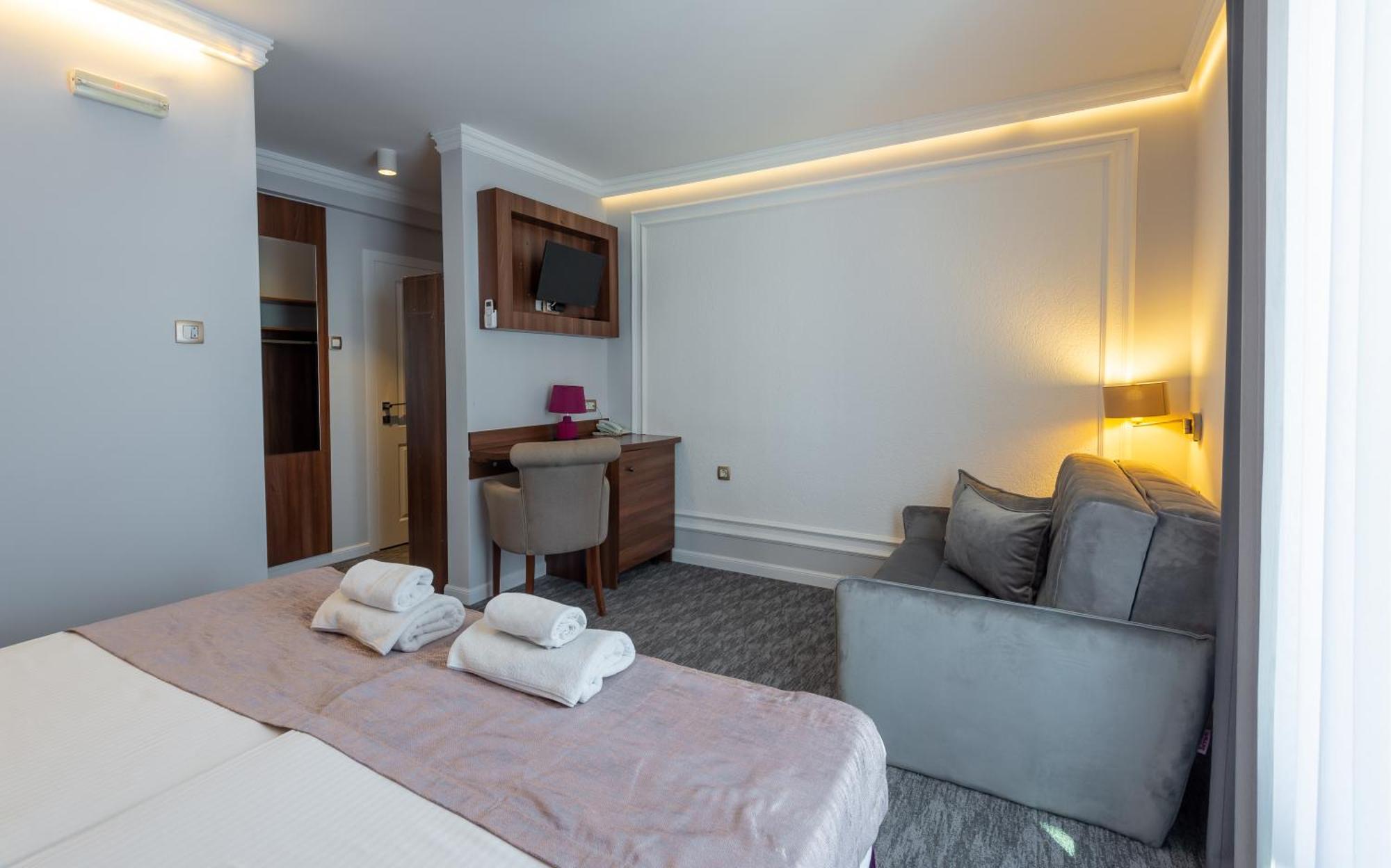Hotel Ideall 波德戈里察 外观 照片